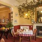 Adastral Hotel