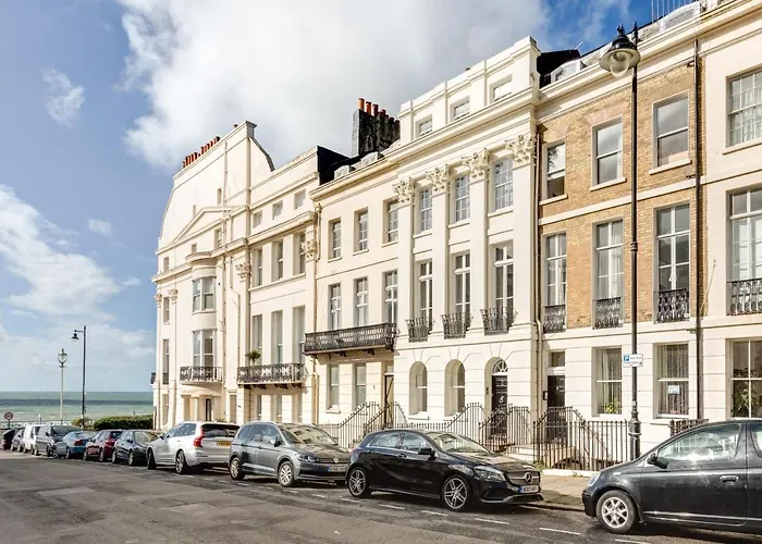 Luxury Mansion Townhouse With Private Cinema