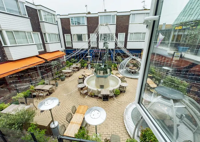 Brighton Square Townhouse