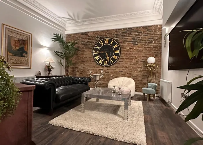 The Cellar Suite By Saltlife