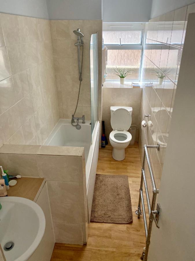 Homestay Blue Beach Brighton