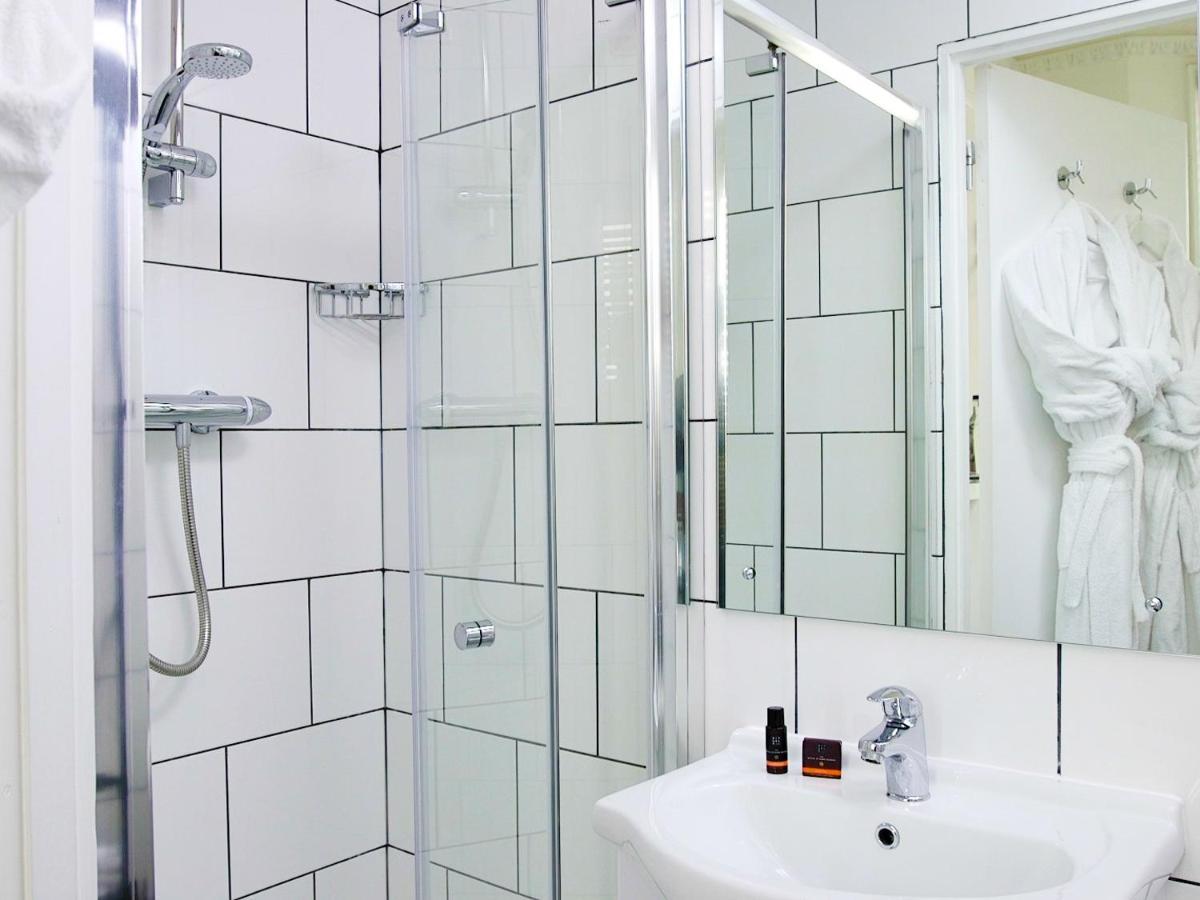 Nineteen Hotel 3*