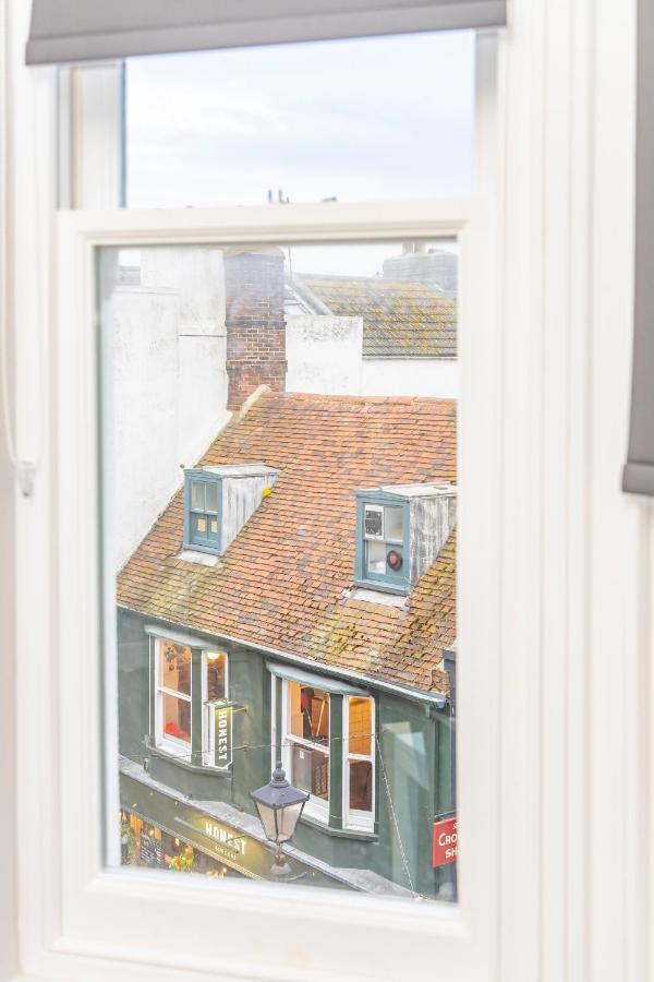 Flash Sales Offer - Any Week Day No Minimum Night Restrictions Centre Seafront 1 Bedroom Flat Bn133duk02 Apartment *
