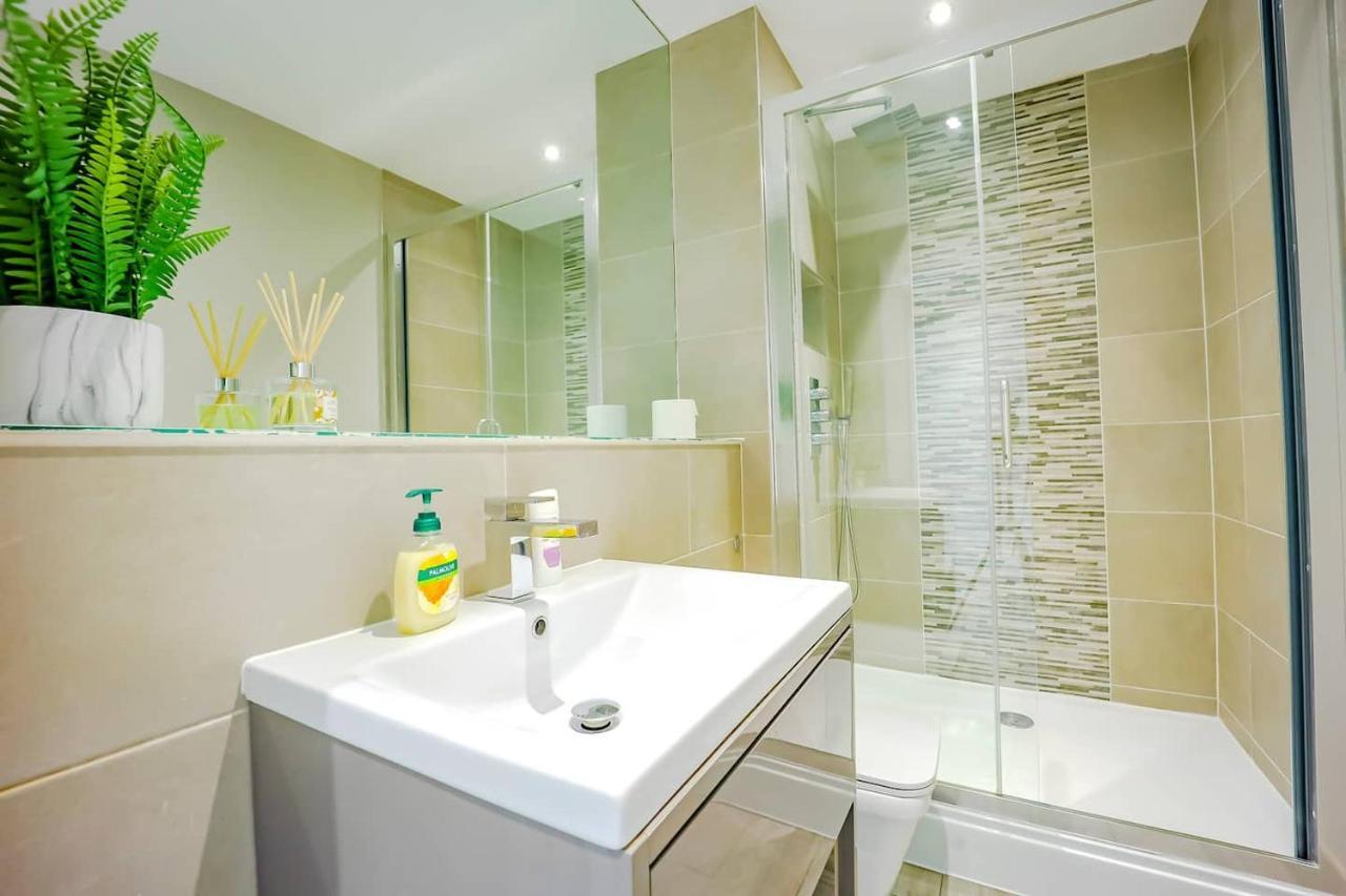 Apartment Flash Sales Offer - Any Week Day No Minimum Night Restrictions Centre Seafront 1 Bedroom Flat Bn1gre25 *