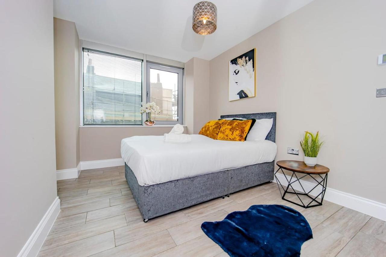 Flash Sales Offer - Any Week Day No Minimum Night Restrictions Centre Seafront 1 Bedroom Flat Bn1gre25 Apartment