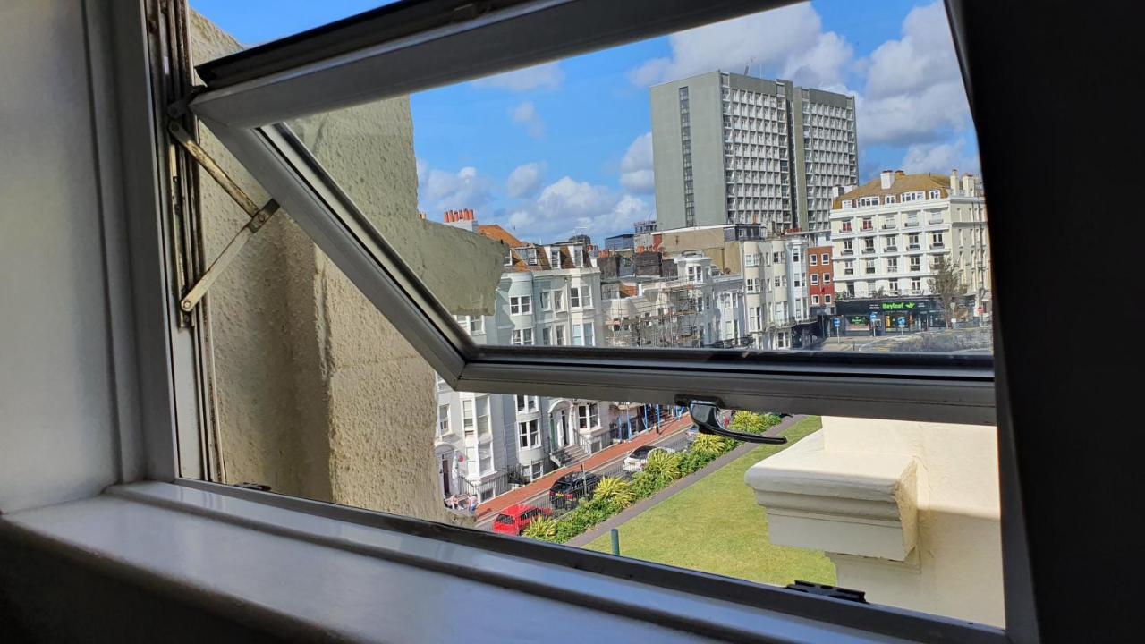 A With A View Guest house Brighton