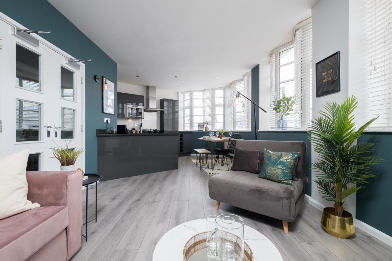 Bright & Spacious City Centre Apartment - 1-Bed * Brighton