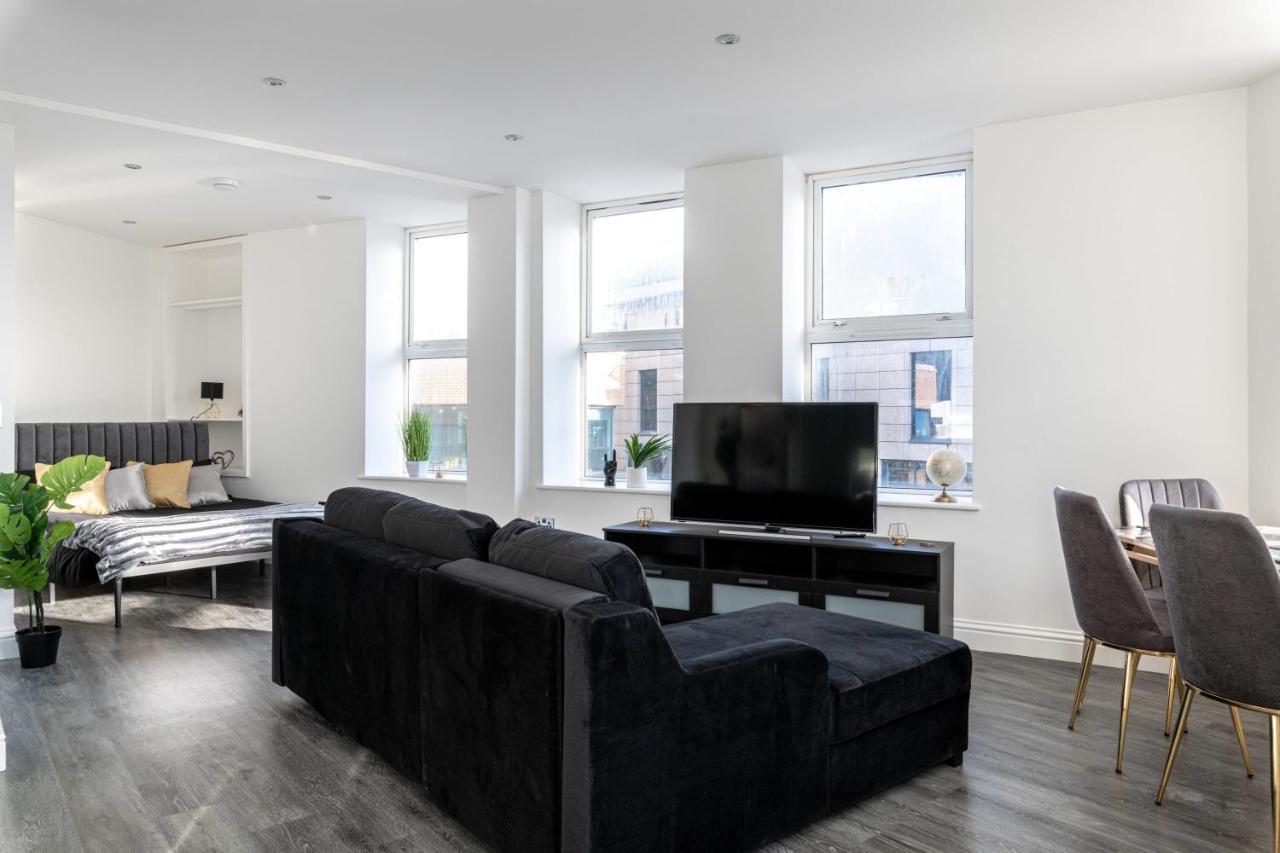 Stylish Central Studio Modern Luxury Apartment Brighton