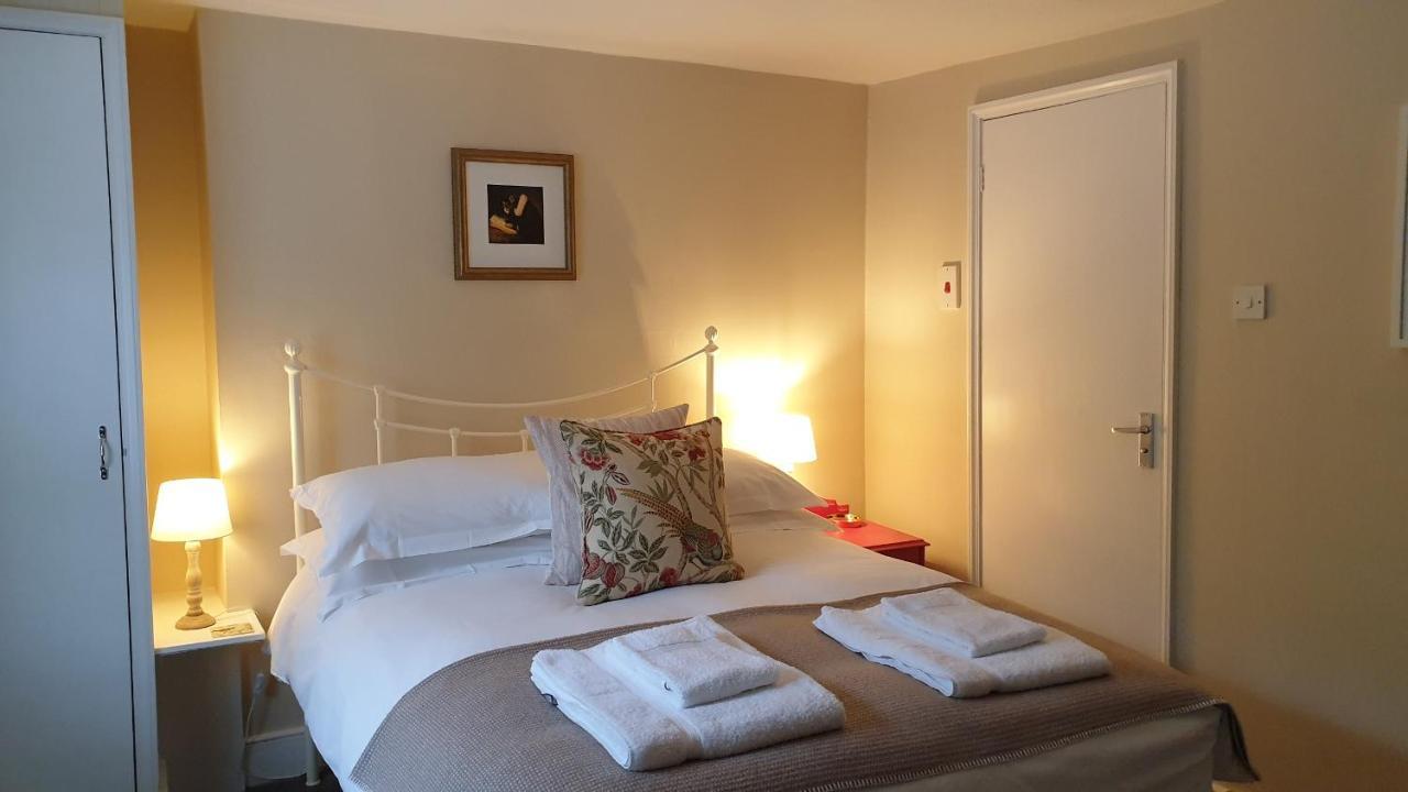 Guest house Starlings 4*