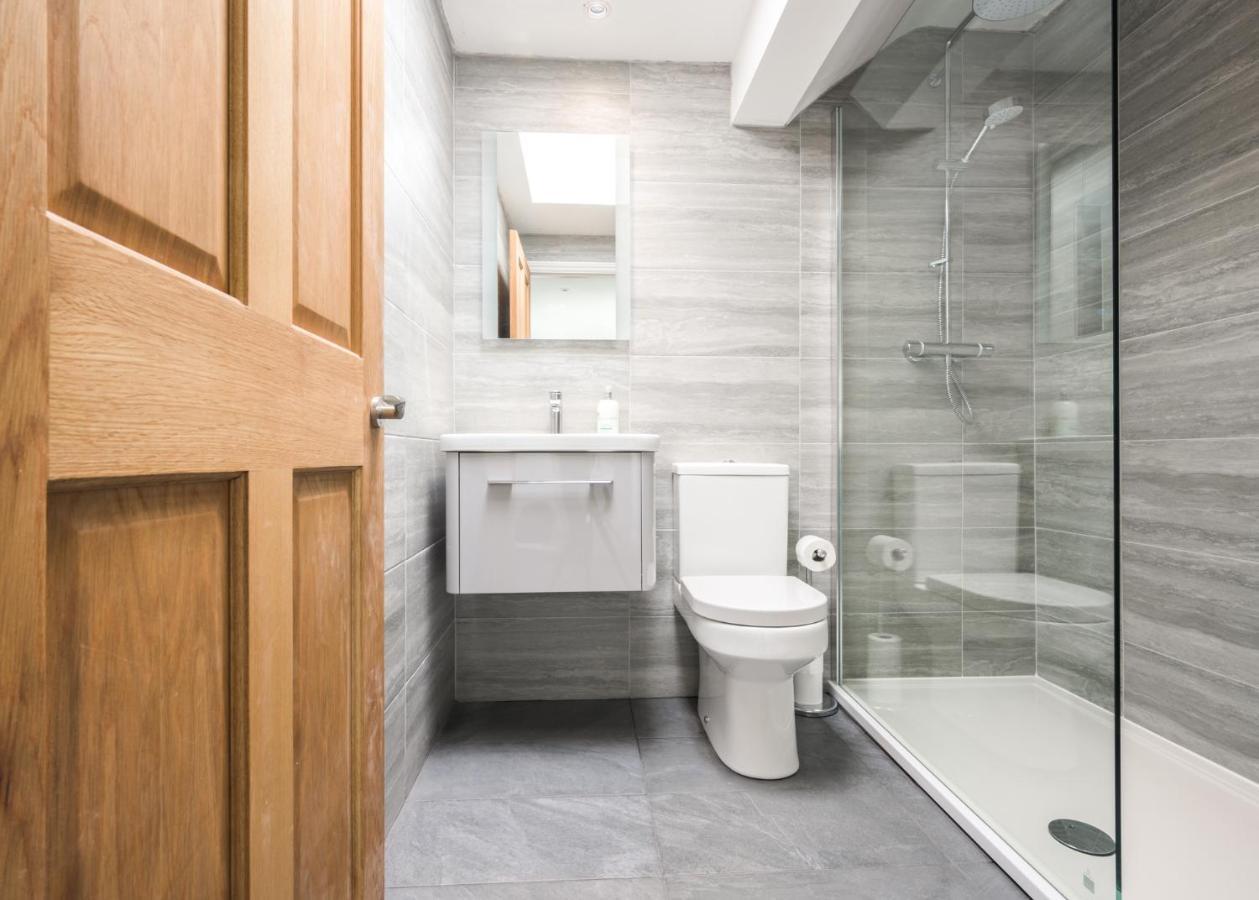Holiday home Sillwood Mews - With Free Parking *