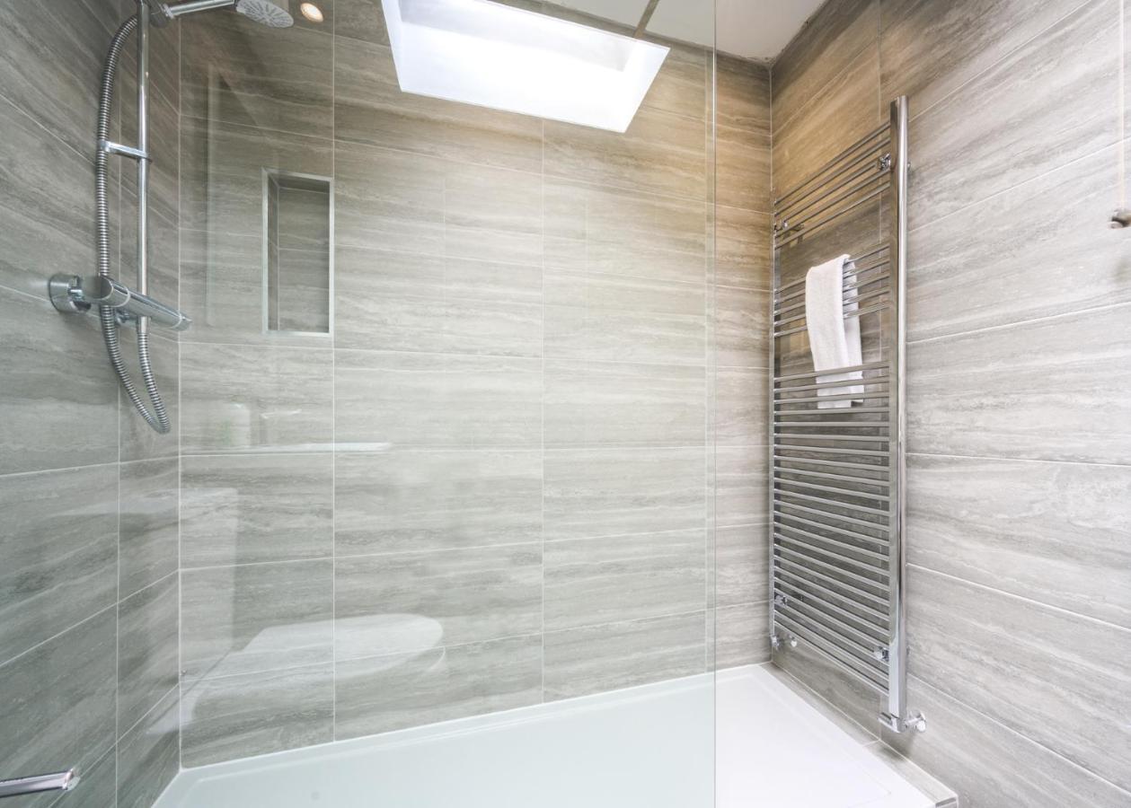 Sillwood Mews - With Free Parking * Brighton