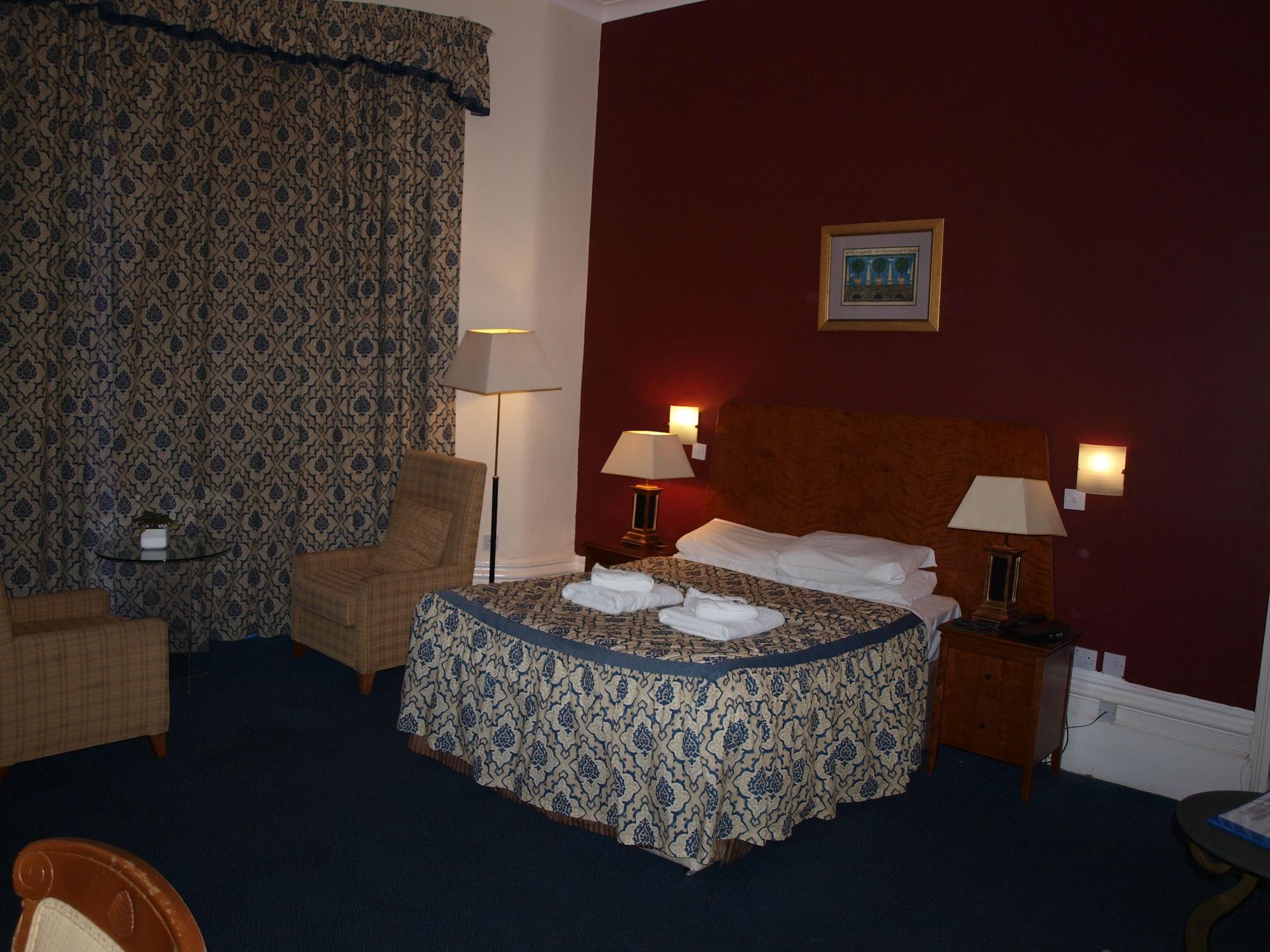 The 2* Brighton