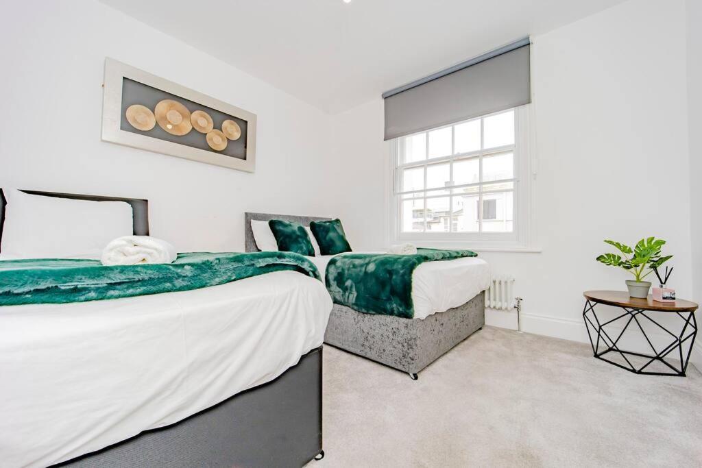 Flash Sale Kemptown 2 Bedroom Flat Bn236stg02 Apartment