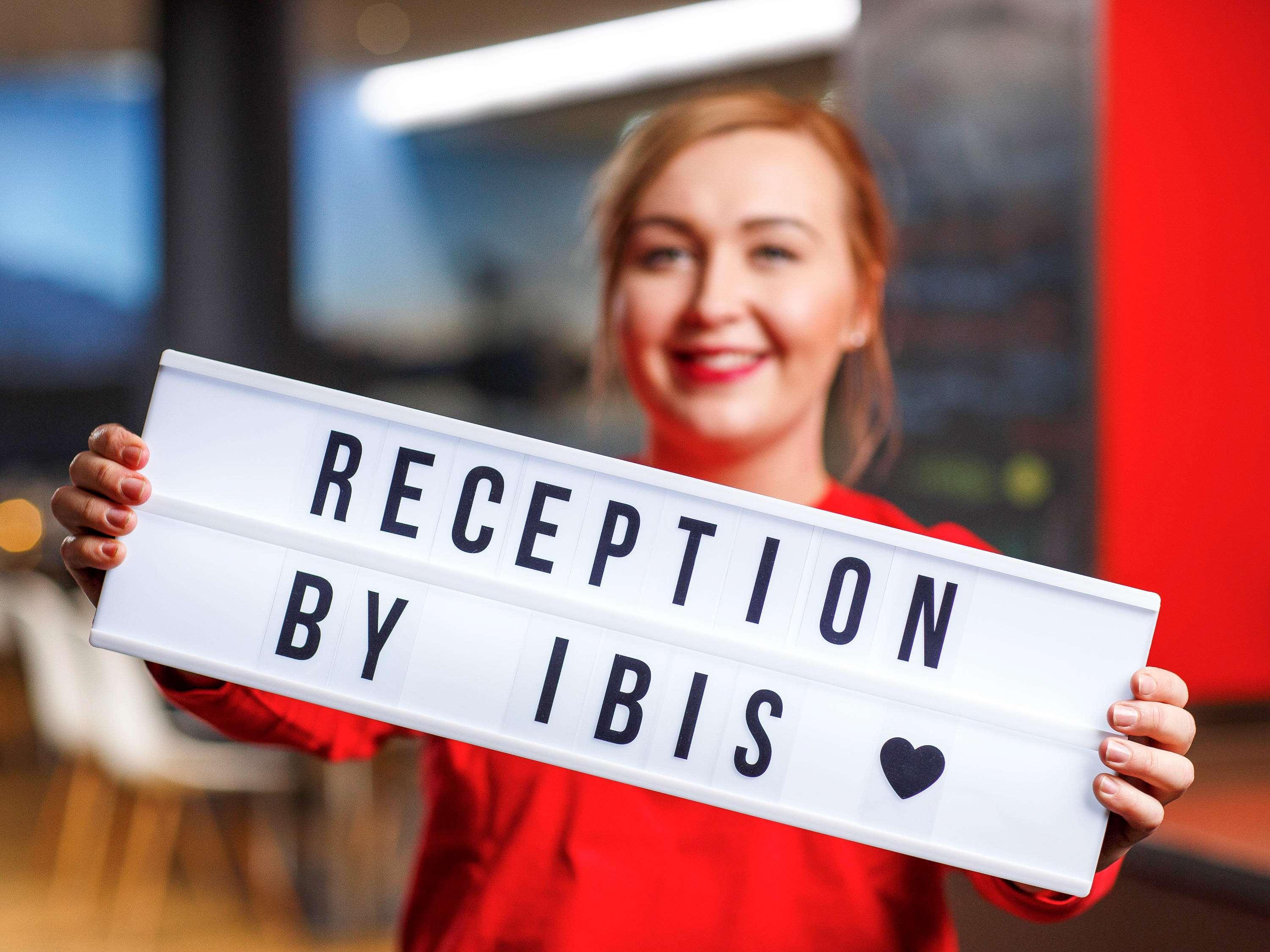 Hotel Ibis Centre - Station 3*