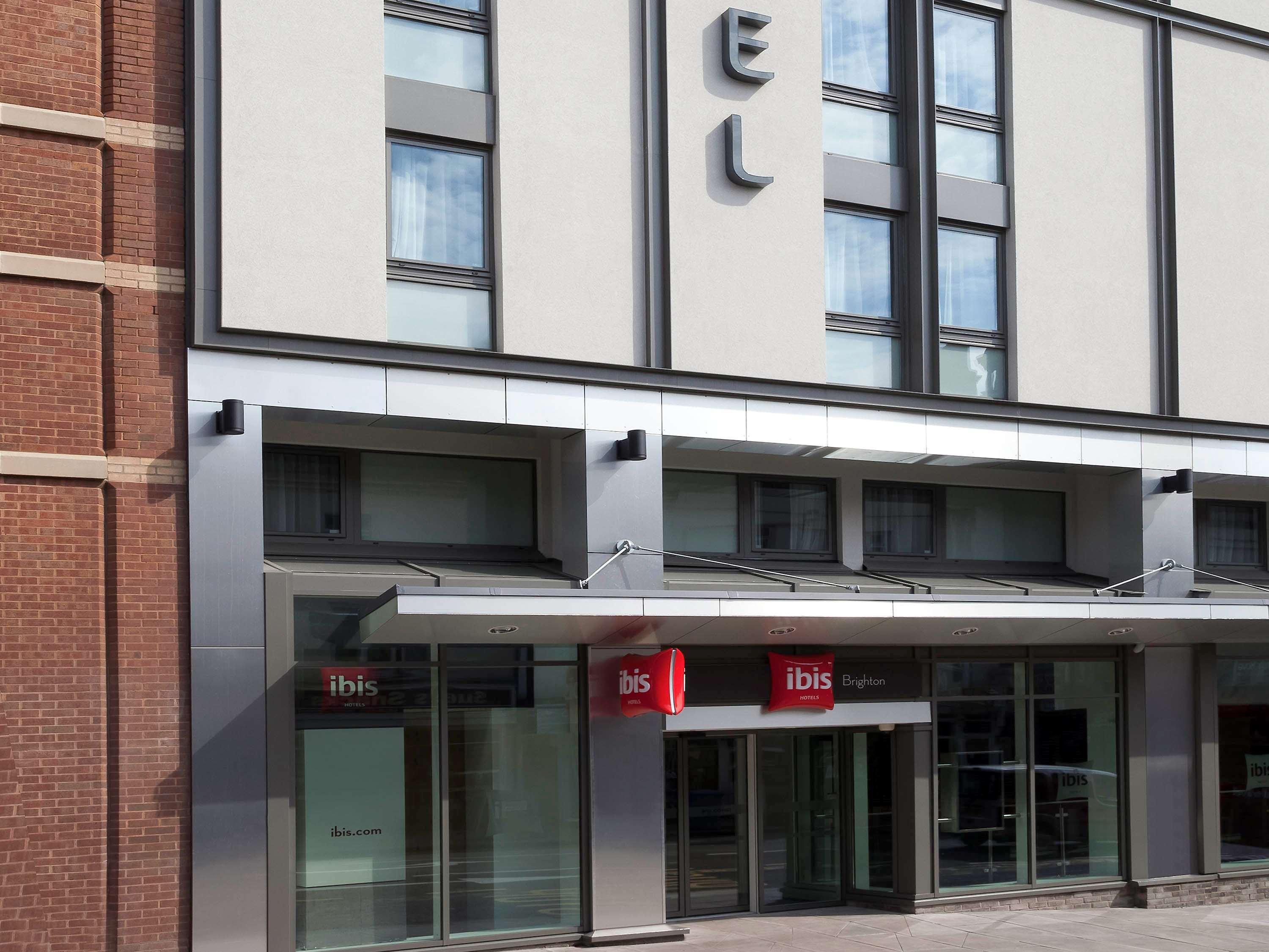 Ibis Centre - Station 3* Brighton