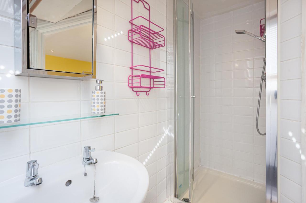 King Bd, Spacious 4bd Victorian In Hove, 5 Mins From Beach! *
