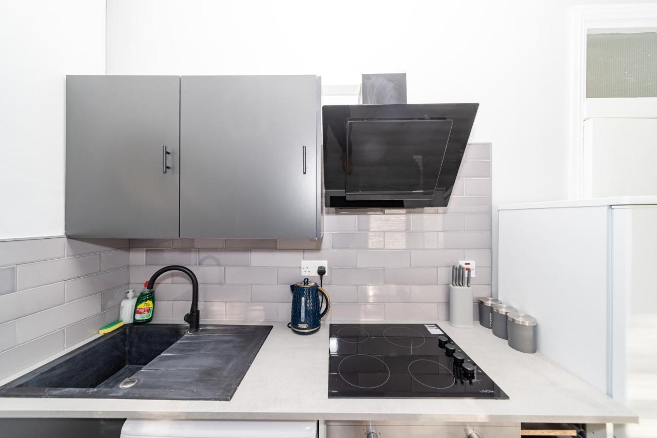 Apartment Flash Sale 1 Bedroom Flat Bn329dav06 Brighton