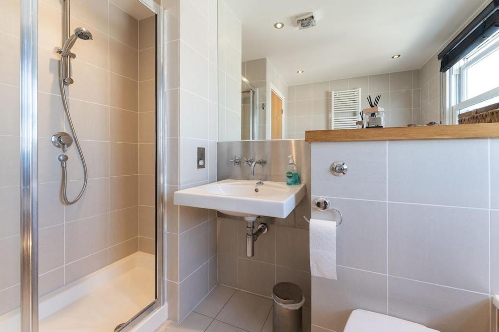 Apartment Seabrighton Penthouse With Private Sea View Roof Terraces Brighton