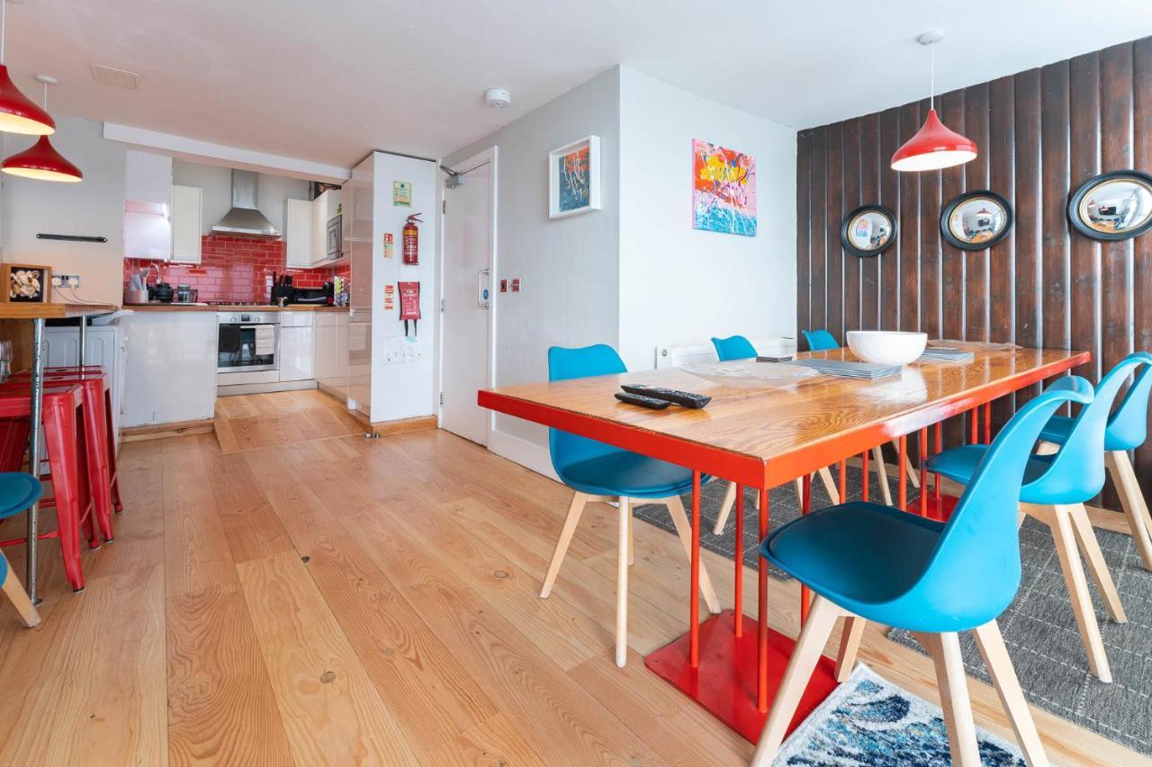 Sealanes 1 Apartment