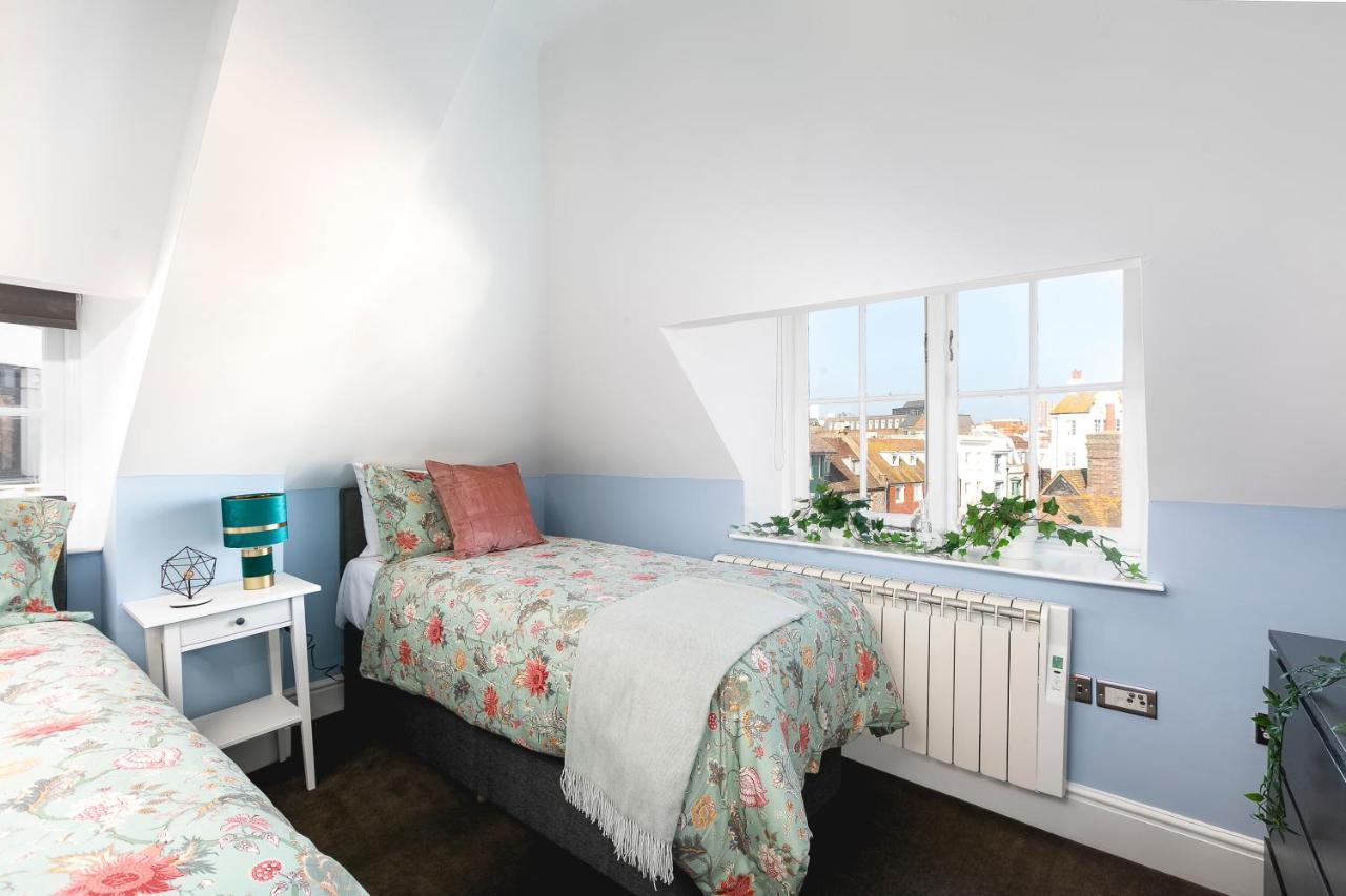 Lanes 3br * Brighton