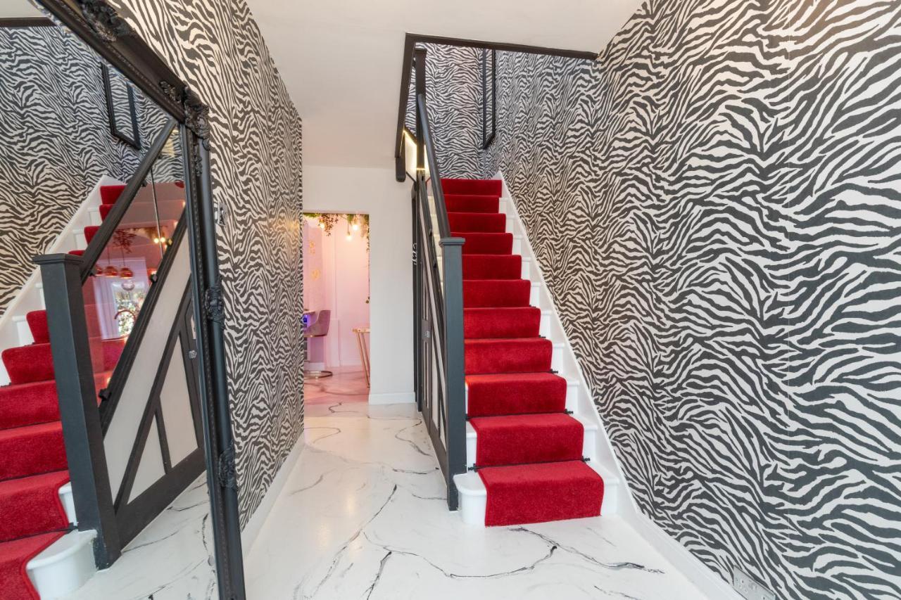 Funky House Apartment