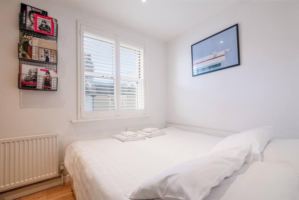 Super Cool, Industrial-styled House With Parking Holiday home Brighton