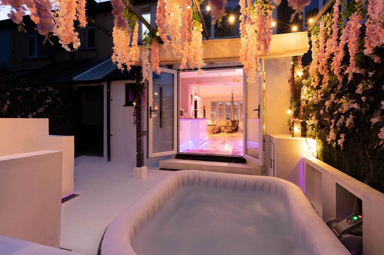 Funky House Apartment