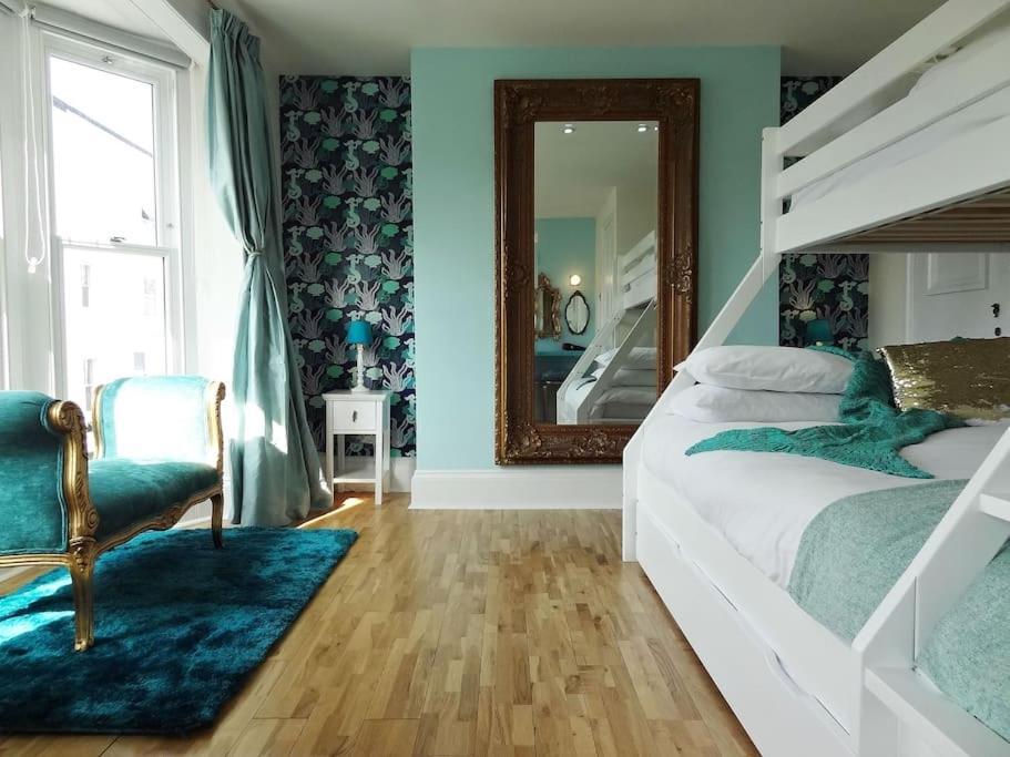 Mermaid House - Close To Beach - By Crown Gardens *