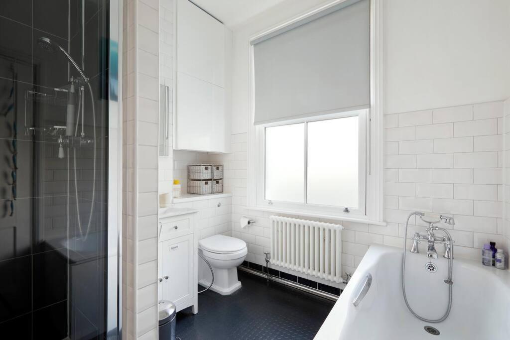 Apartment Superb 2 Bed Townhouse Next To The Level Park Brighton