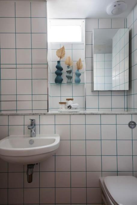 Large Townhouse Just 2 Minutes From The Sea/i360!