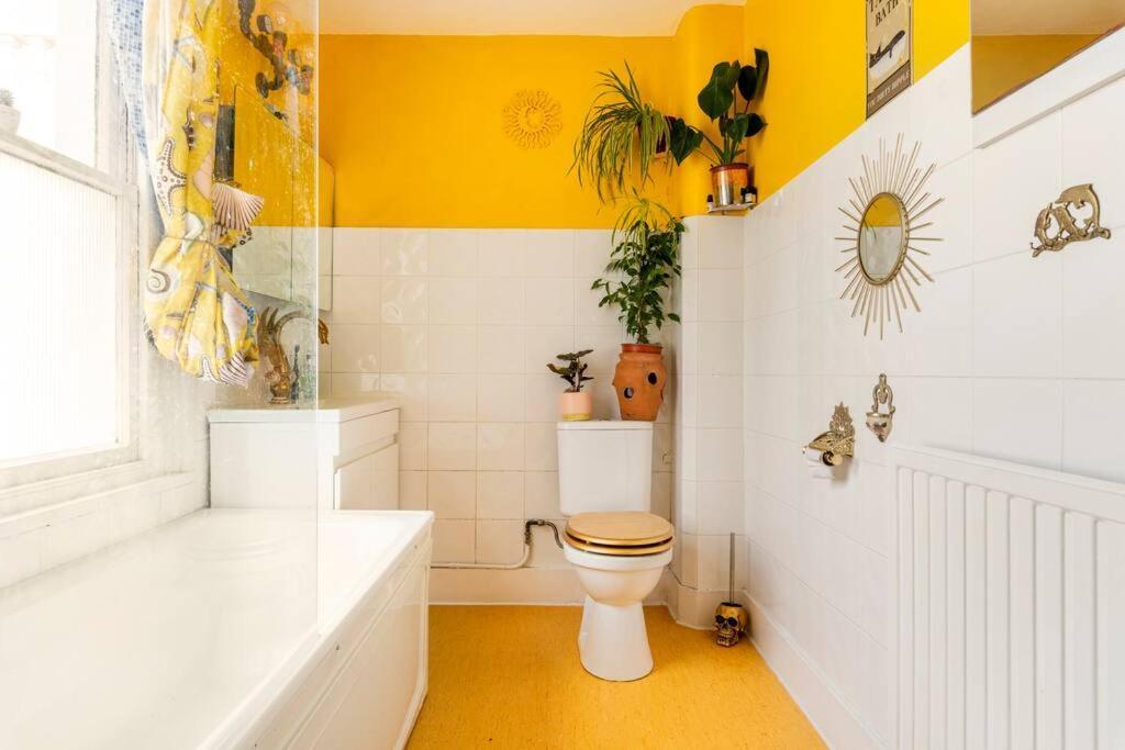 Apartment Journeyman's Hideaway *