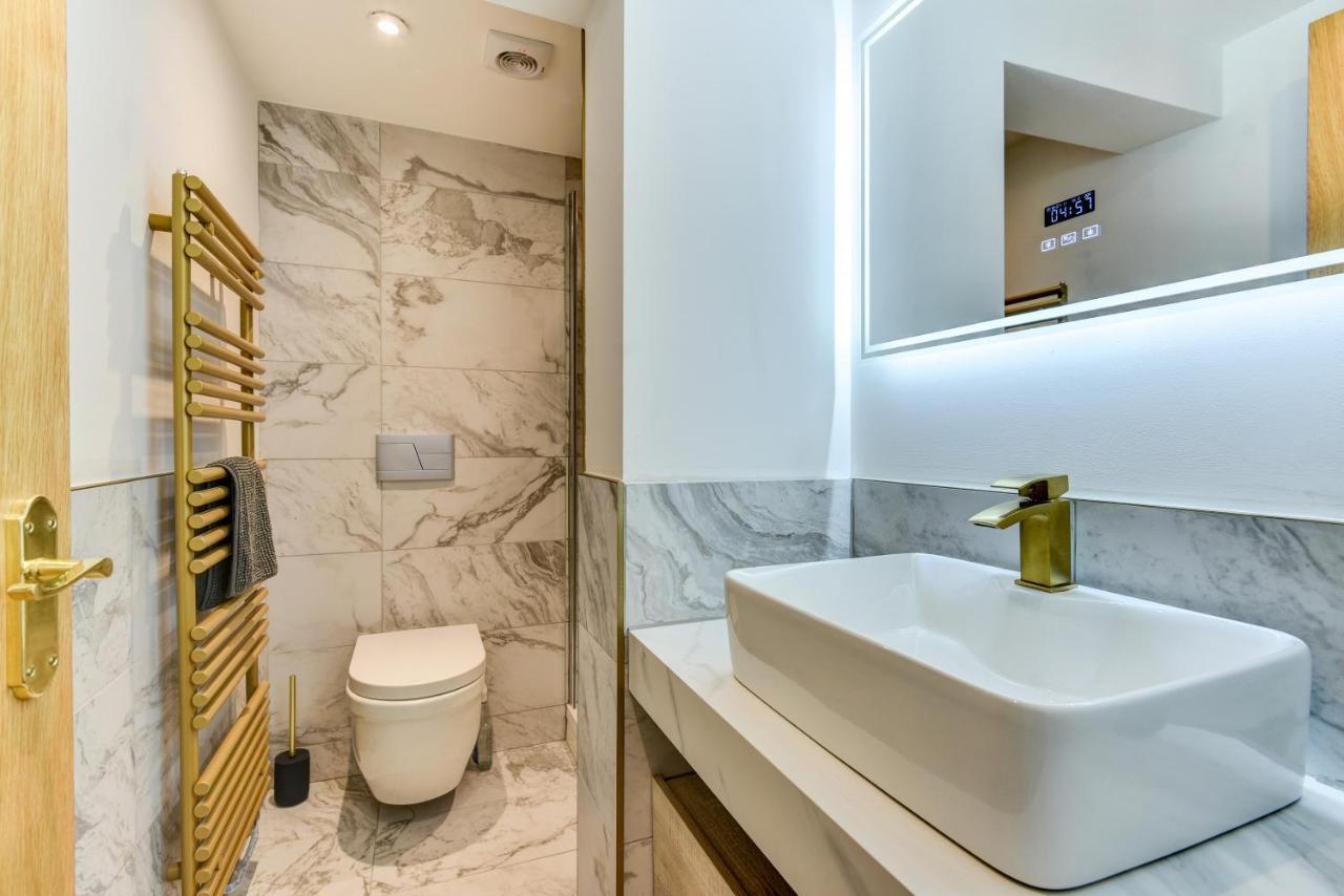 Ideal For Weekly Monthly 2ensuites Brighton