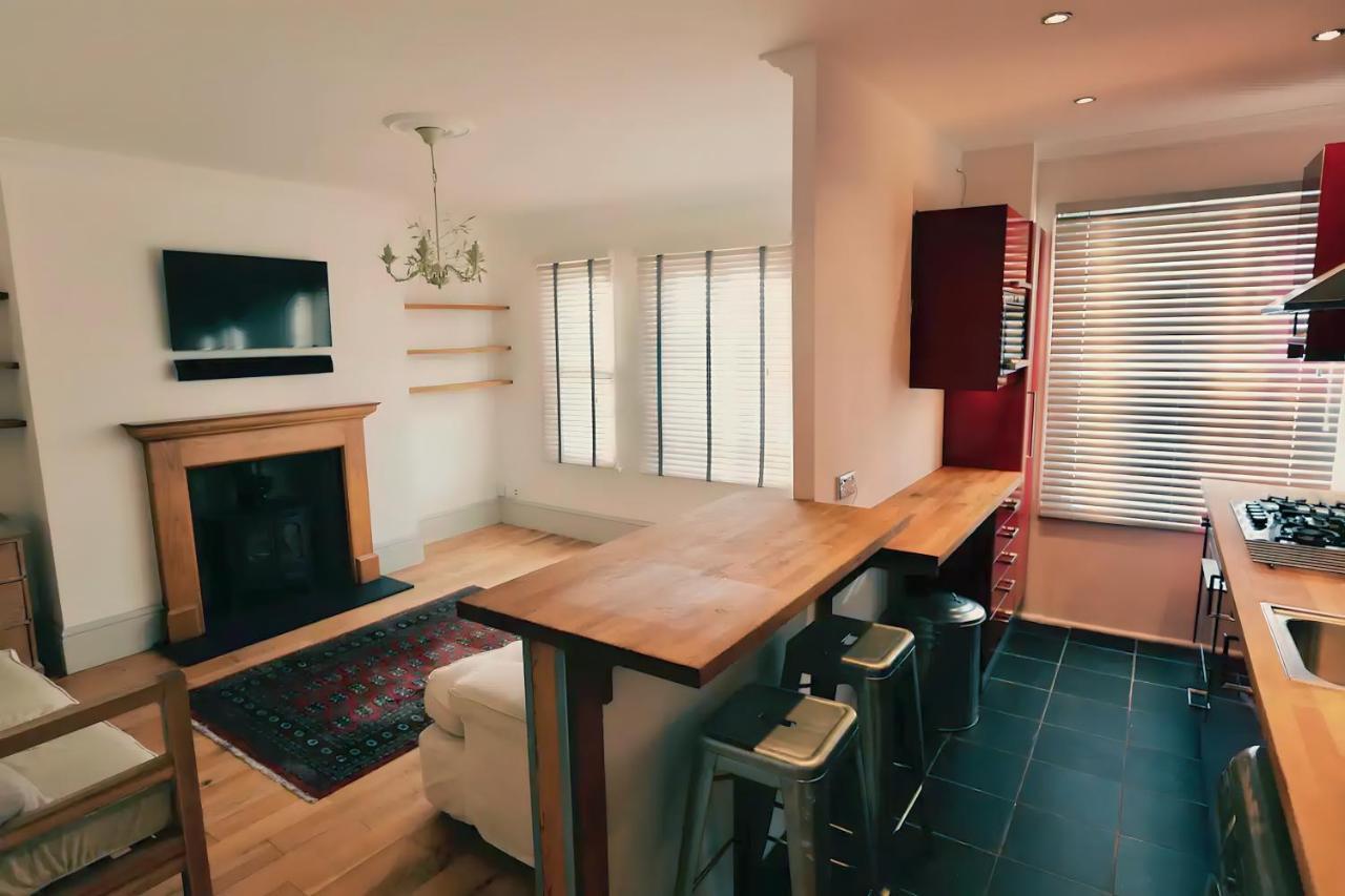 2 Bedroom With Sea View Brighton