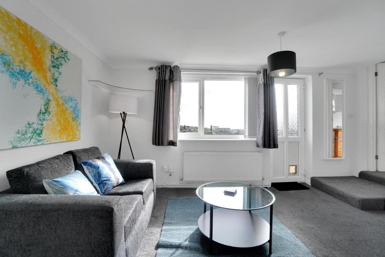 Saltdean Seaview 2 With Free On Street Parking Apartment