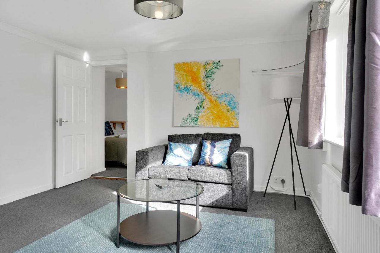 Saltdean Seaview 2 With Free On Street Parking * Brighton