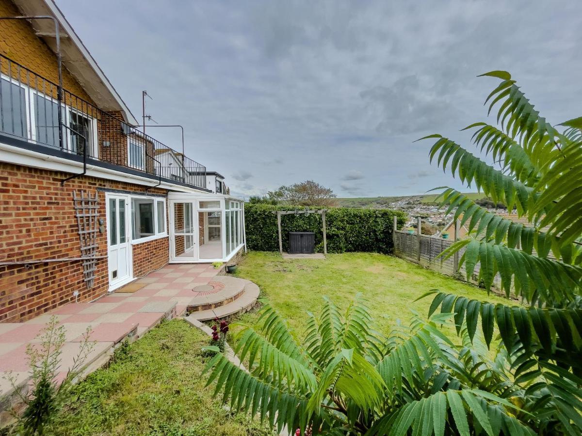 Apartment Saltdean Seaview 2 With Free On Street Parking