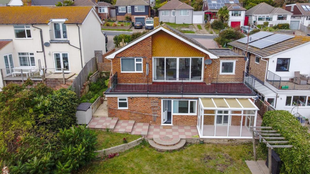 Saltdean Seaview 2 With Free On Street Parking Apartment