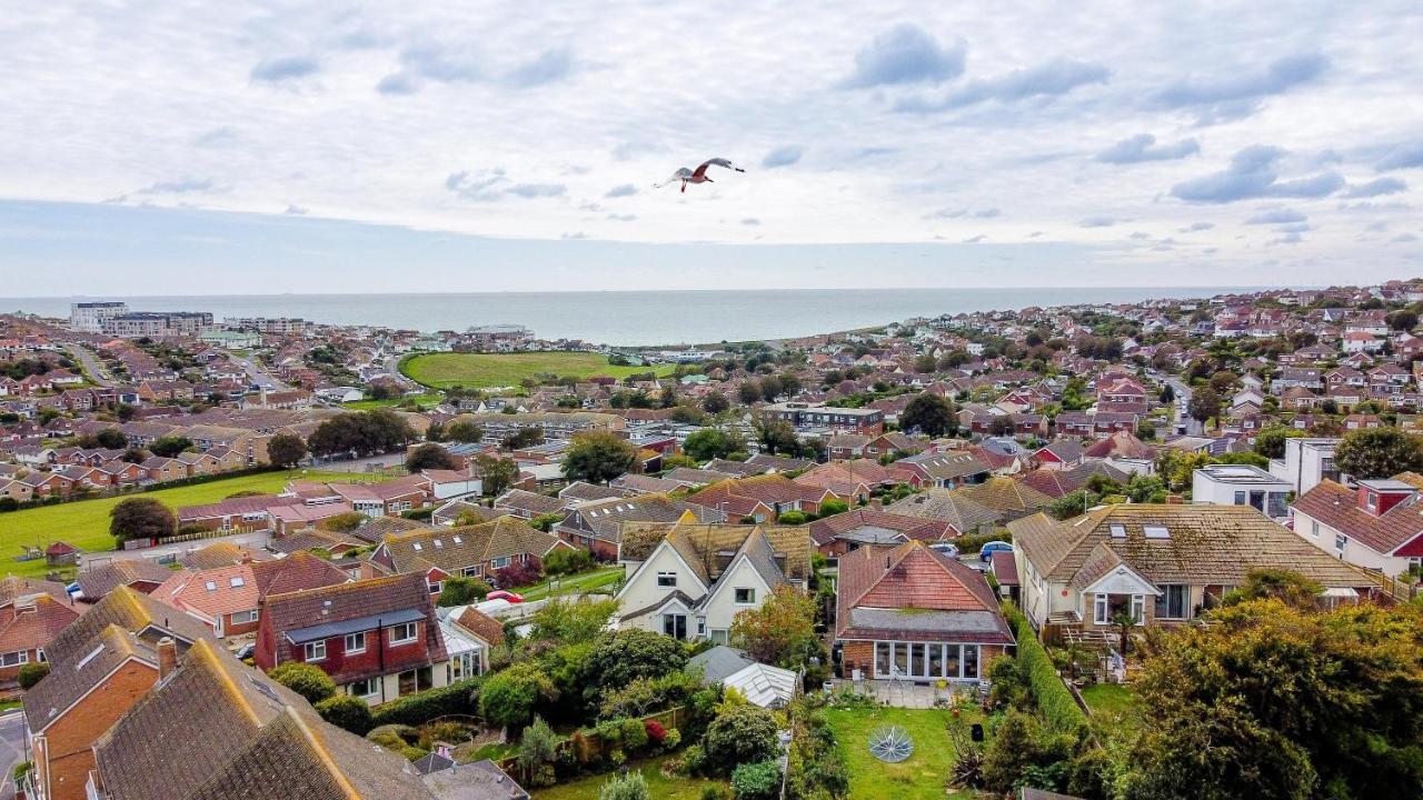 Saltdean Seaview 2 With Free On Street Parking Apartment