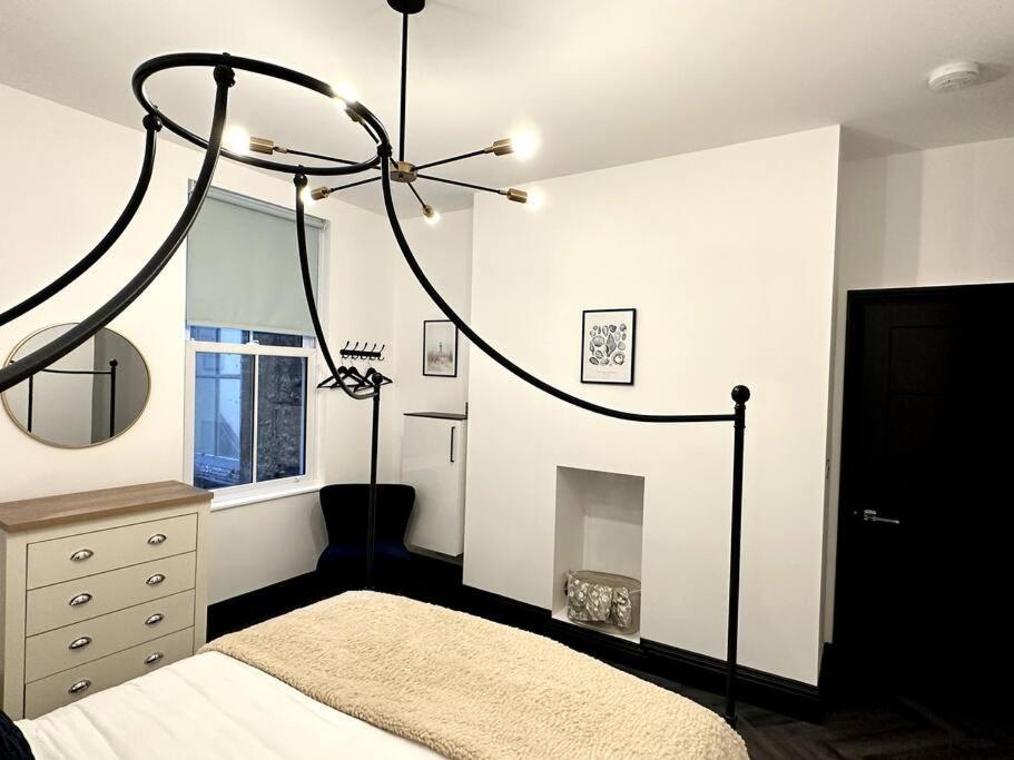 Apartment Luxury In The Lanes- Nearby Beach, Theatre, Pavilion *