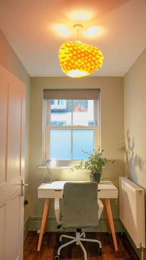 Holiday home Stunning Seaside 2-bedroom Townhouse With Patio, Sleeps 6