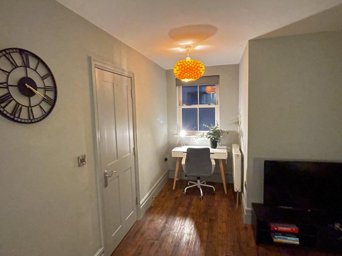 Stunning Seaside 2-bedroom Townhouse With Patio, Sleeps 6