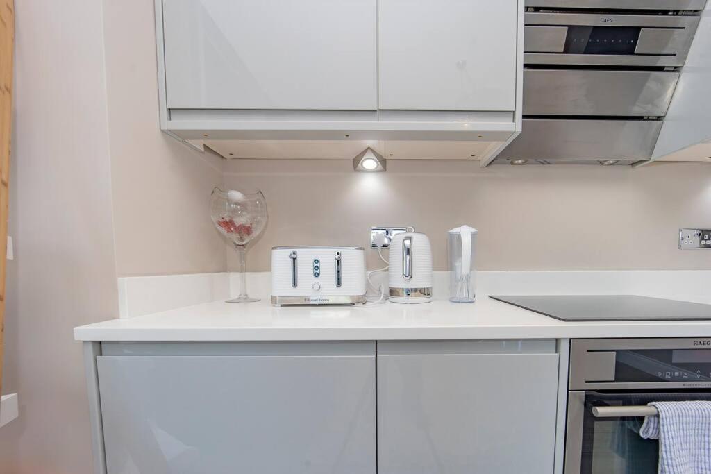 Flash Sale Centre Seafront 2 Bedroom Flat Bn1gre10 Brighton