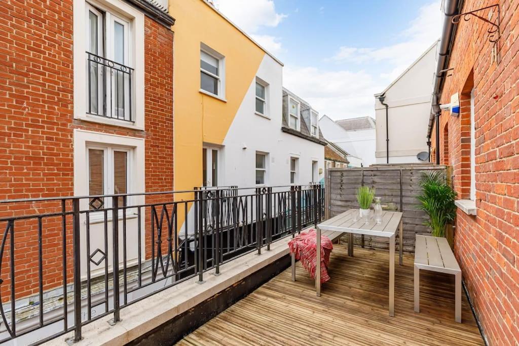 Birch South Lanes - Super 2 Bed Duplex With South Terrace Apartment