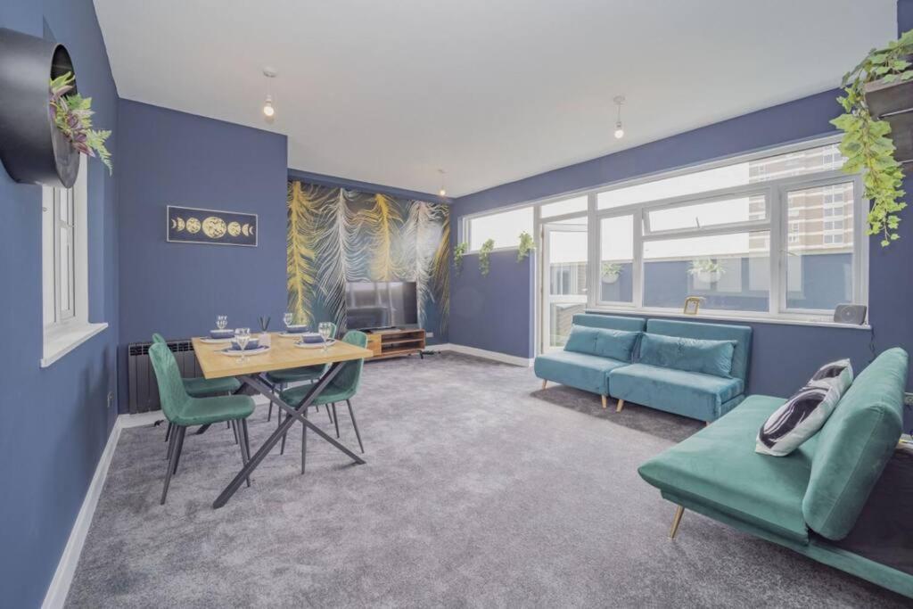 Apartment Flash Sale Special Offer Centre 2 Bedroom Flat Bn144cla01