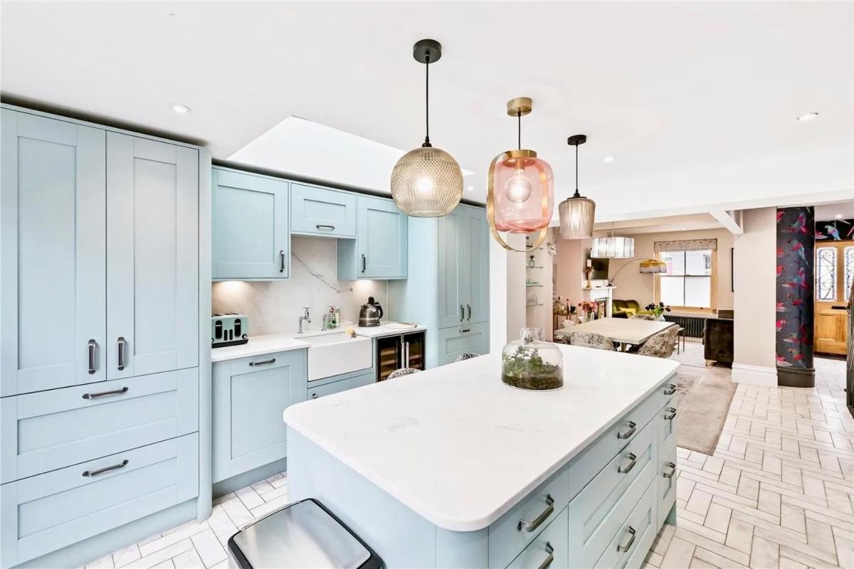 Stylish, Central, North Laine, Newly Decorated *