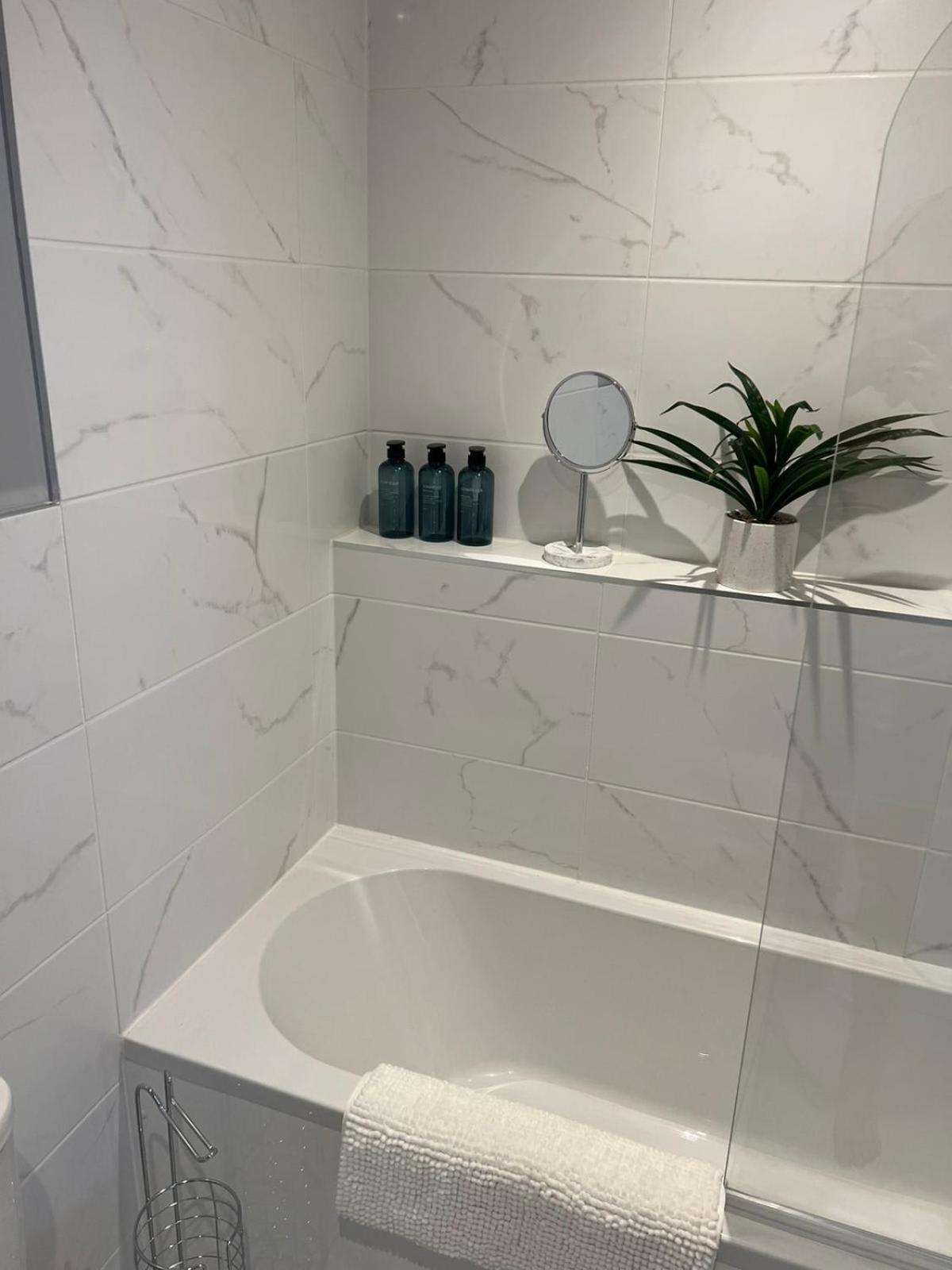 Apartment Stylish Central Studio Modern Luxury Brighton