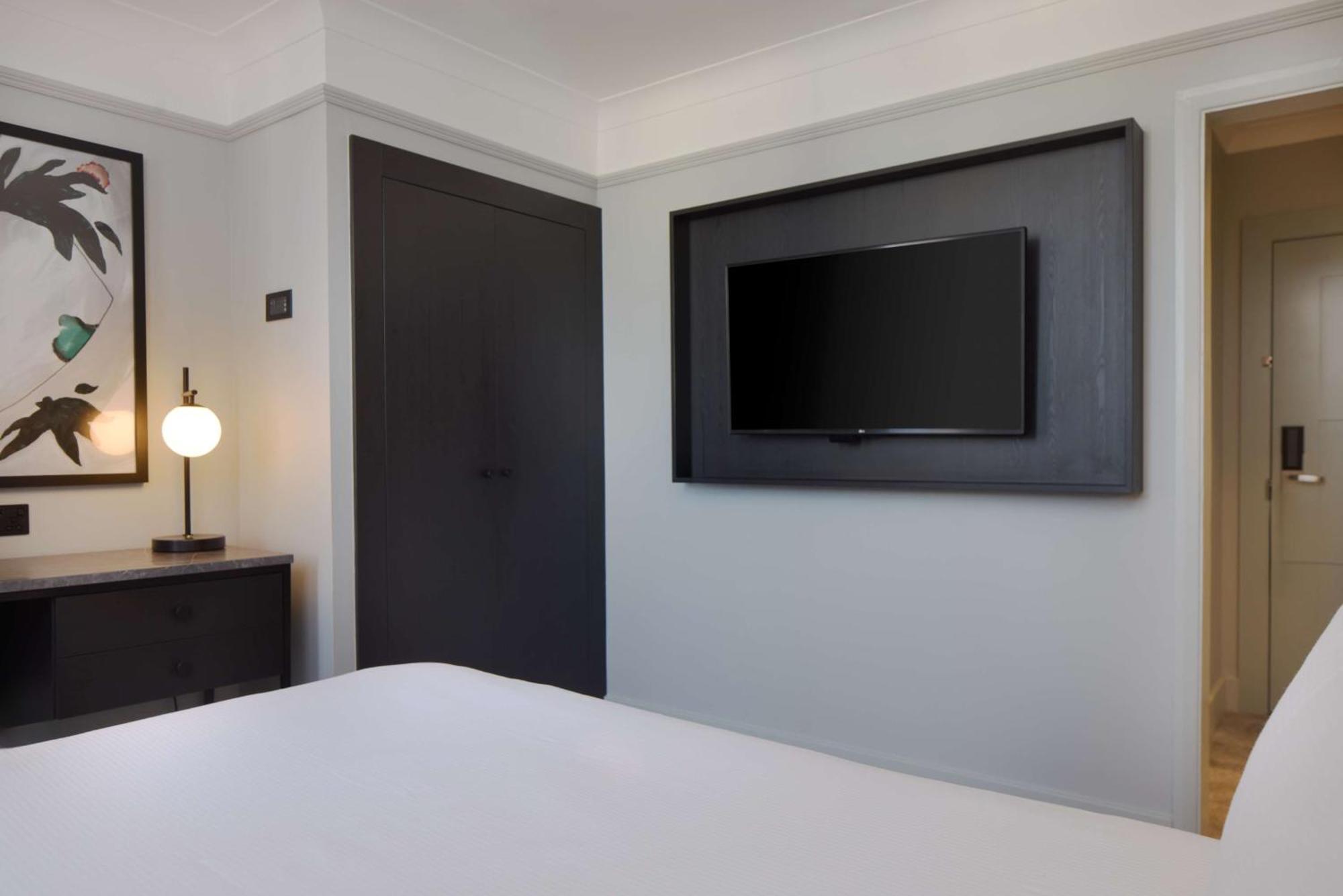 Doubletree By Hilton Metropole