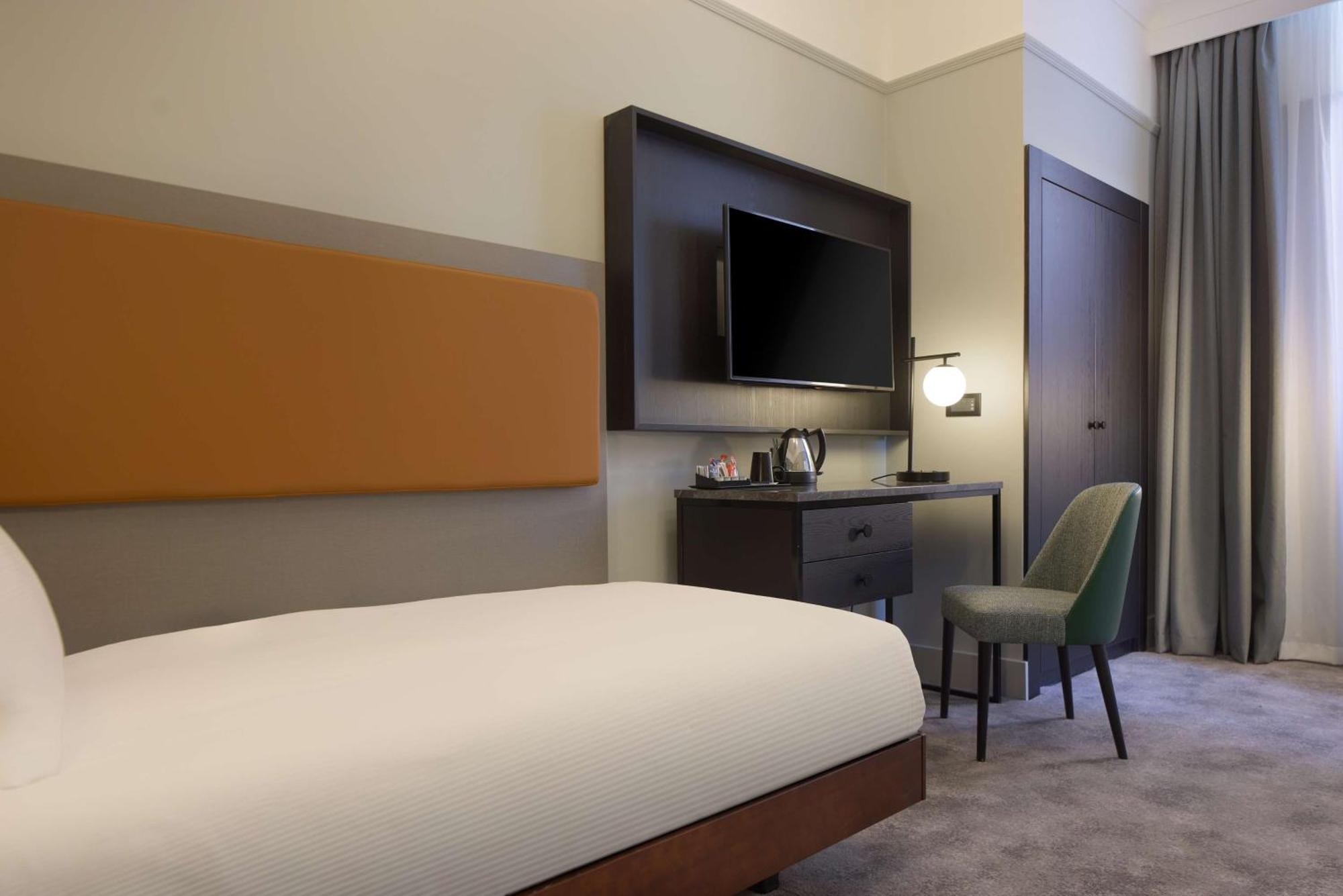 Hotel Doubletree By Hilton Metropole 4*