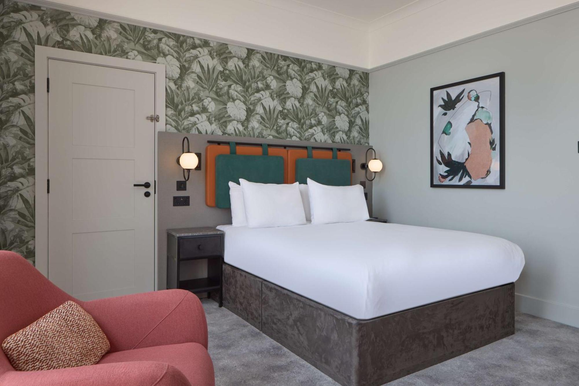 Doubletree By Hilton Metropole