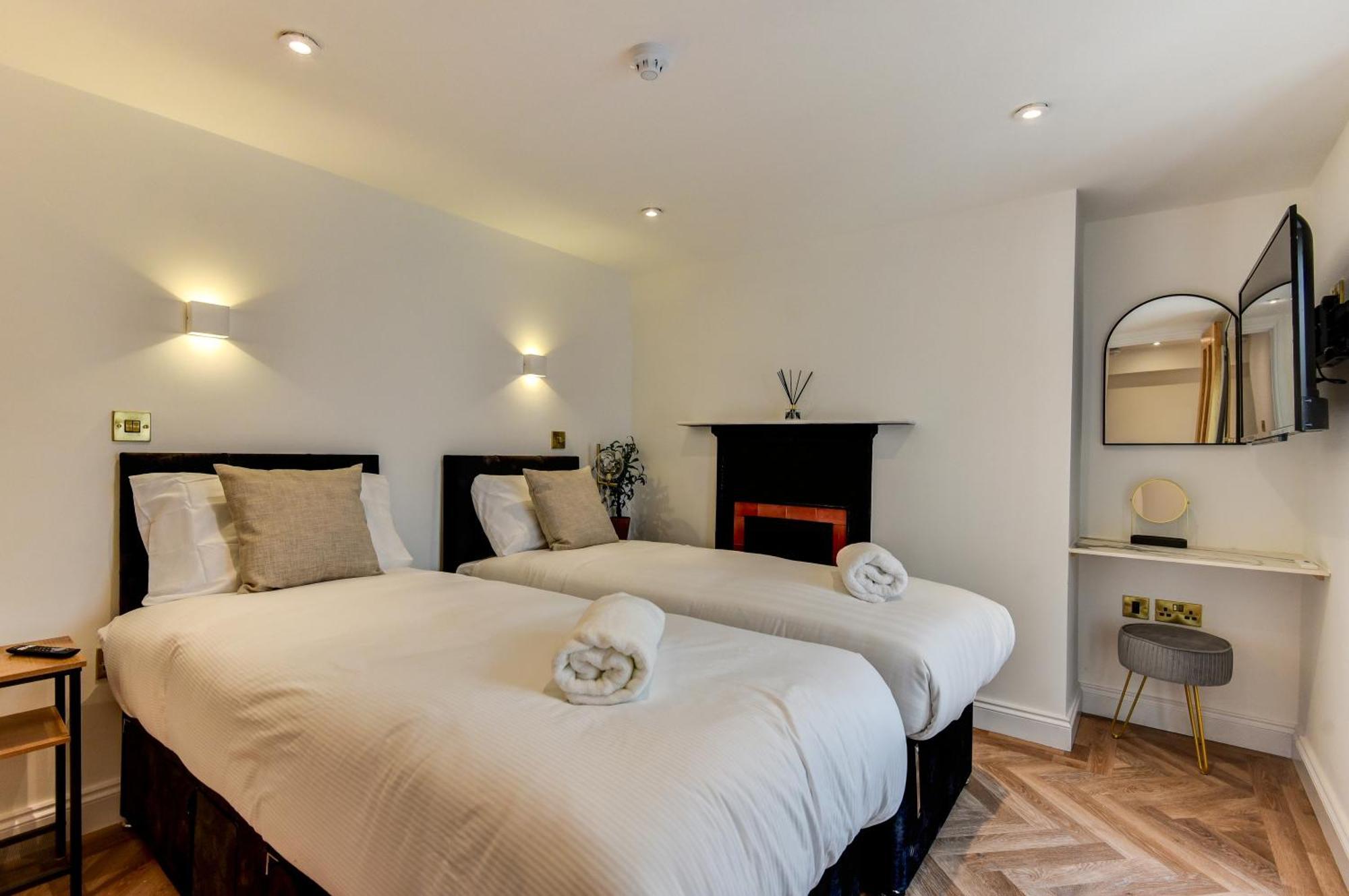 Ideal For Weekly Monthly 2ensuites Brighton
